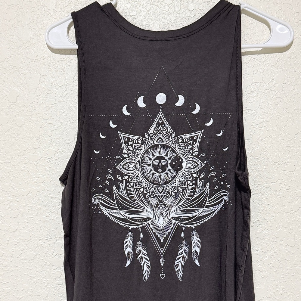 NWOT Large Black Boho Graphic Tank Top Sun Moon Lotus Mandala Print 96% Rayon - Picture 2 of 3
